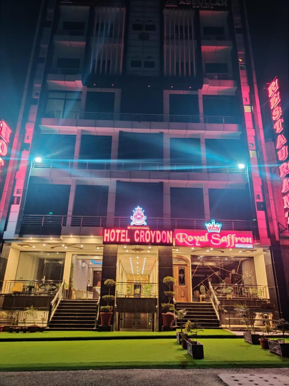 Hotel Croydon International ราวัลปินดี ภายนอก รูปภาพ